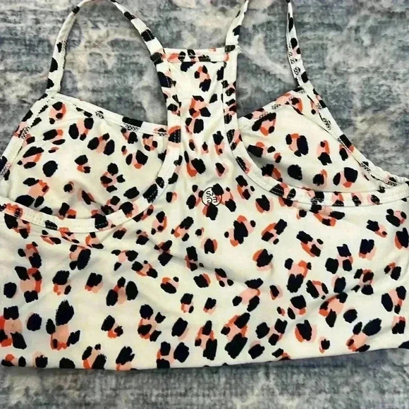 Women’s size small/ medium sports bra bundle. In good condition! - Picture 5 of 15